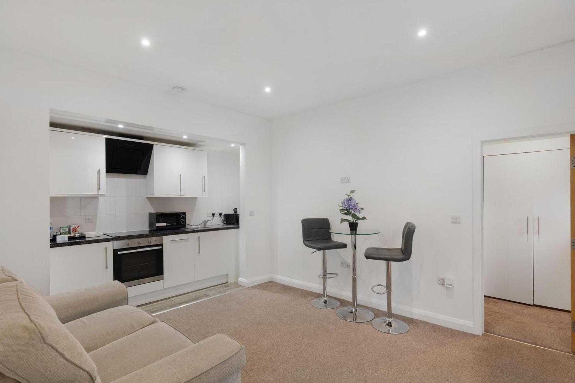 Central And Modern One Bedroom Flat อ็อกซ์ฟอร์ด ภายนอก รูปภาพ