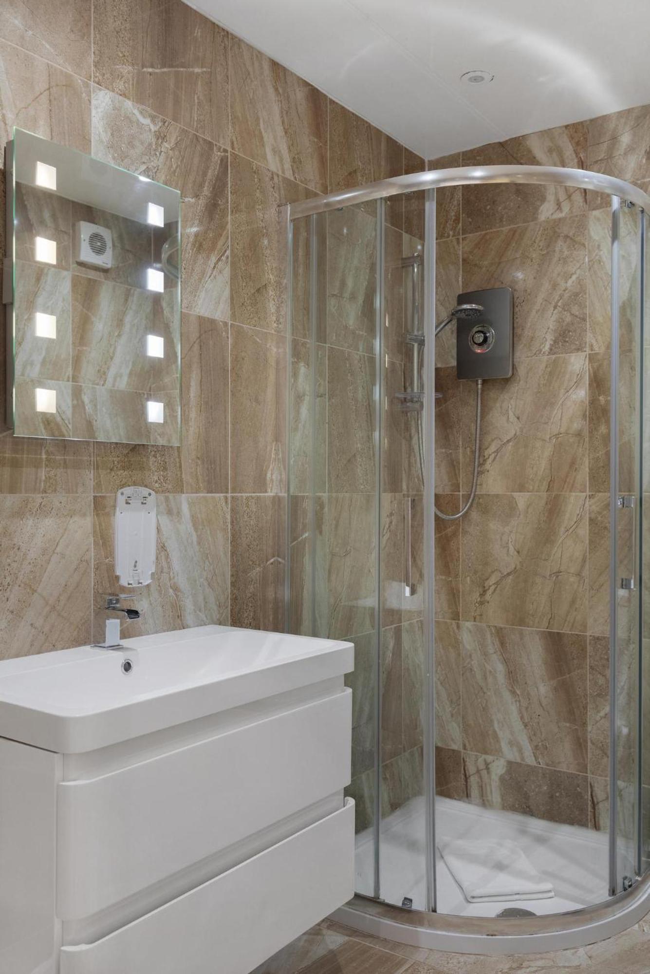 Central And Modern One Bedroom Flat อ็อกซ์ฟอร์ด ภายนอก รูปภาพ
